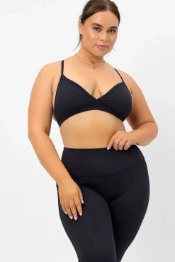 Active^Frankies Bikinis Billie Racerback Sports Bra Black