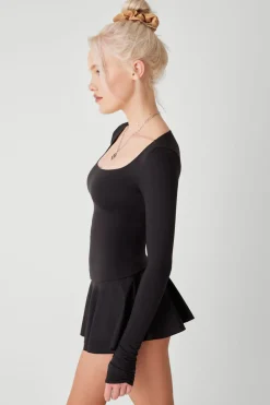 Active^Frankies Bikinis Demi Long Sleeve Top Black